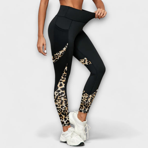 High waist training tights in leopard print