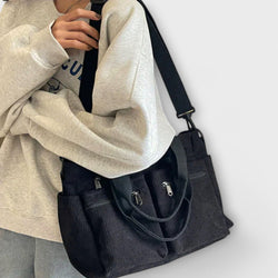 Flair. - Bag with multiple pockets