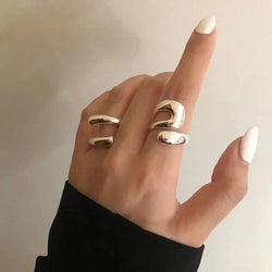 Elegant adjustable ring