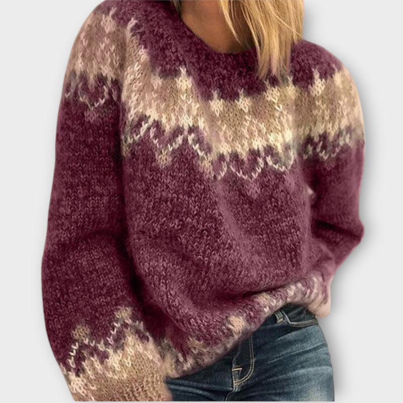 Maya - Knitted and cozy cotton sweater