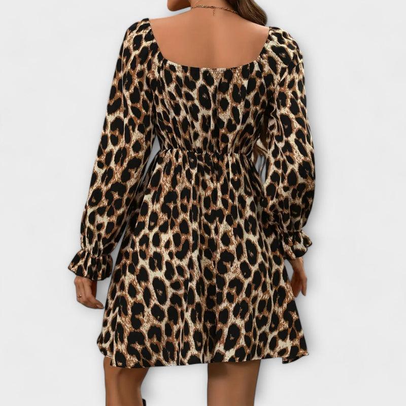 Charming leopard dress