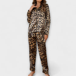 Striking satin pajama set in leopard print