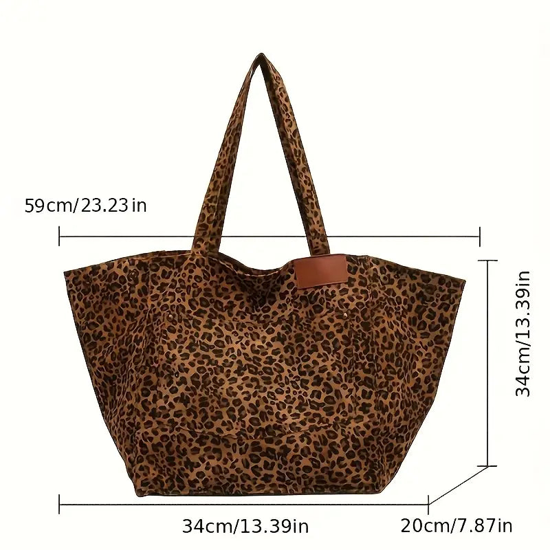 Flair. - Elegant shoulder bag in leopard print