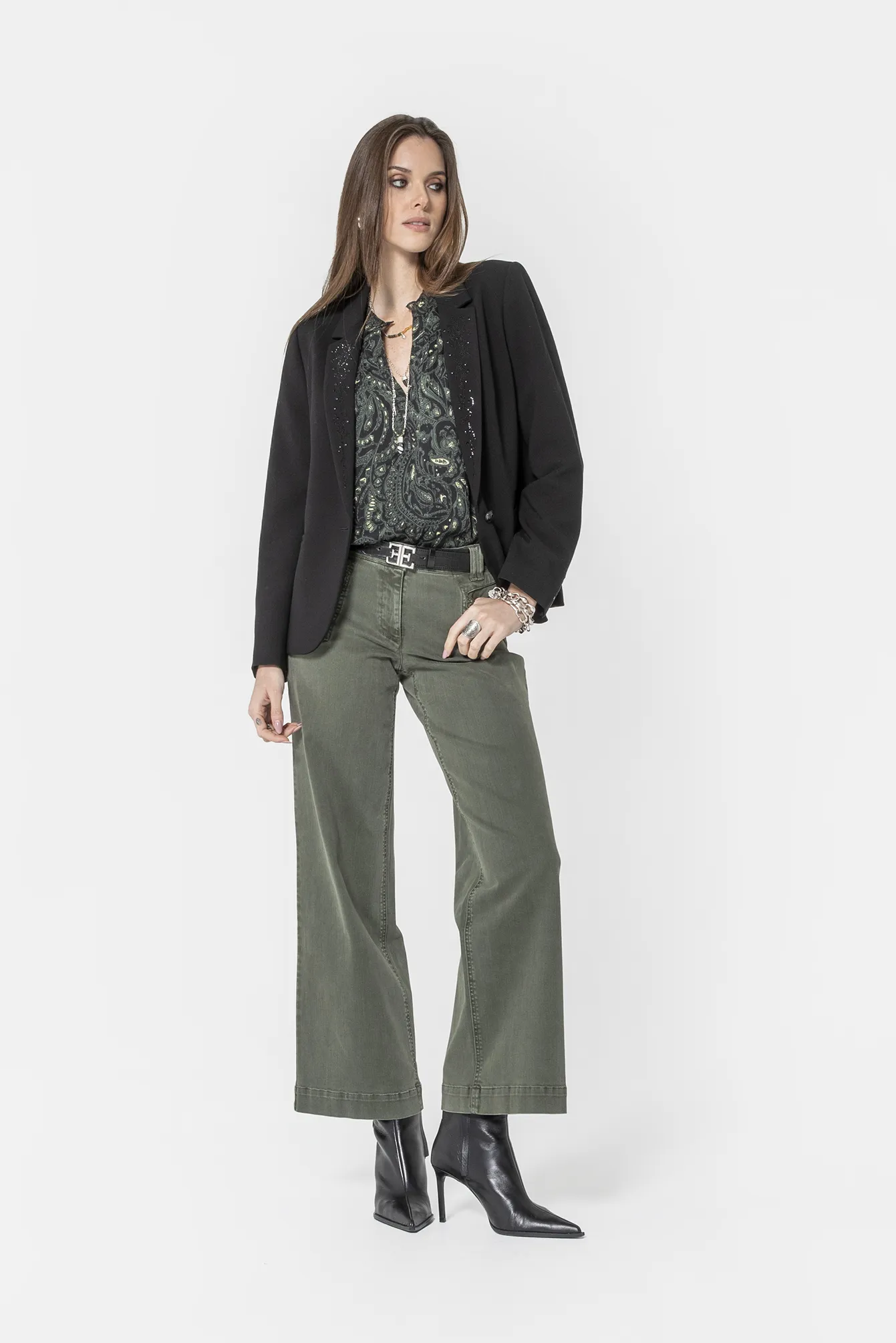 Blouse ajourée kaki et noir - Image 4