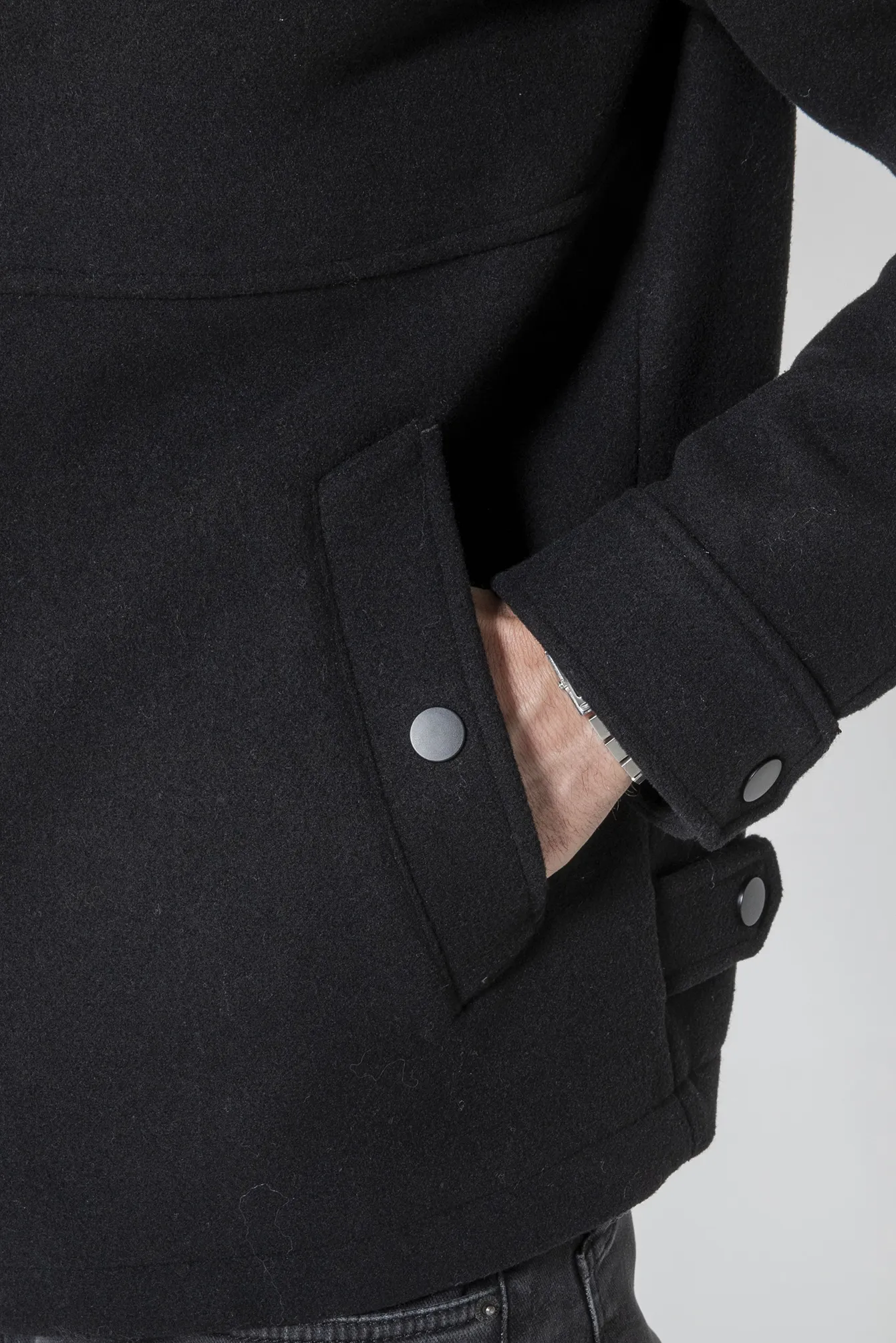 Blouson en drap de laine noir - Image 2