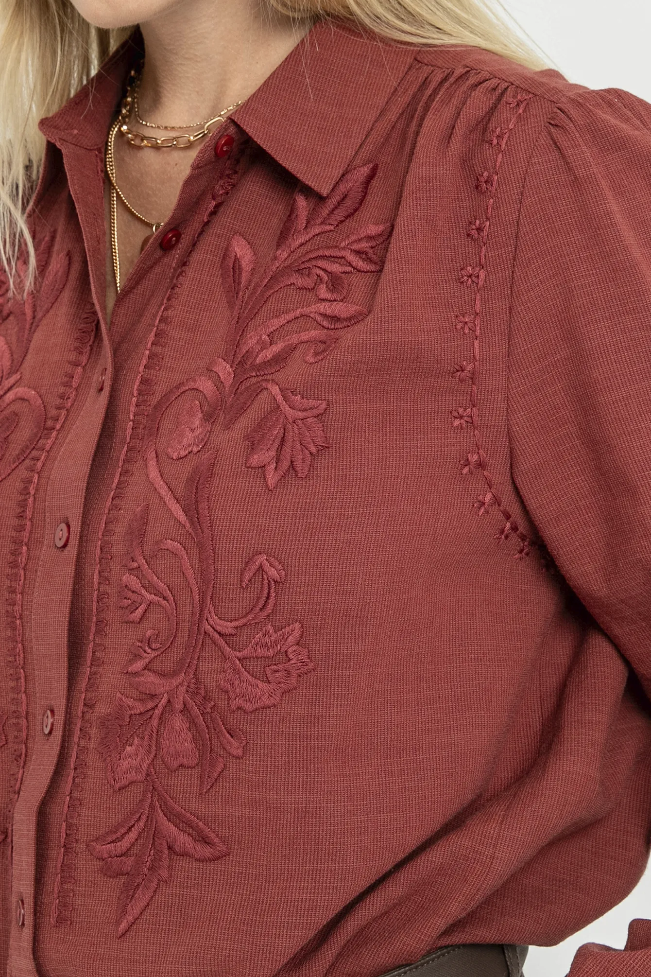 Chemise Ă broderie brique - Image 2