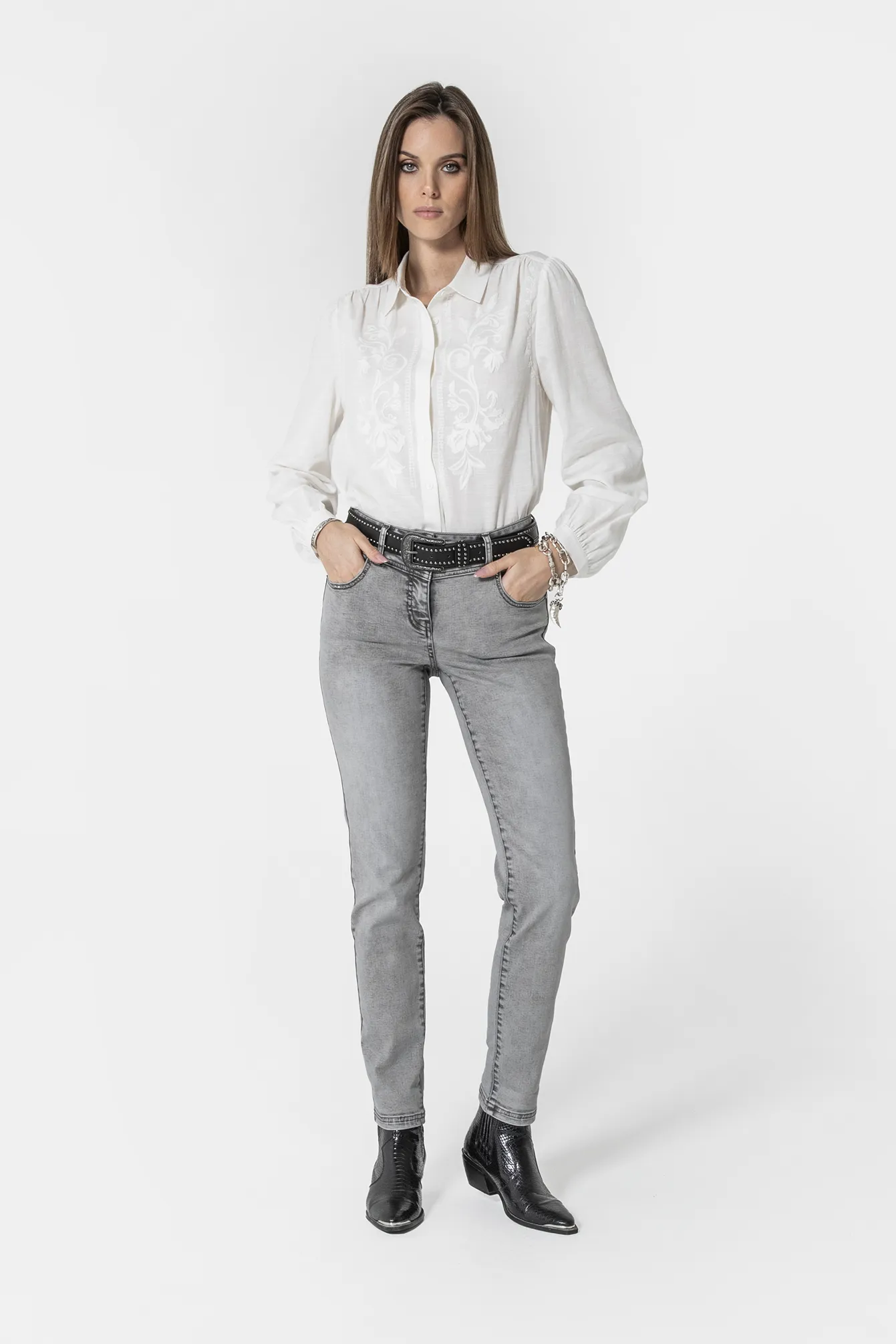 Chemise à broderie écru - Image 4