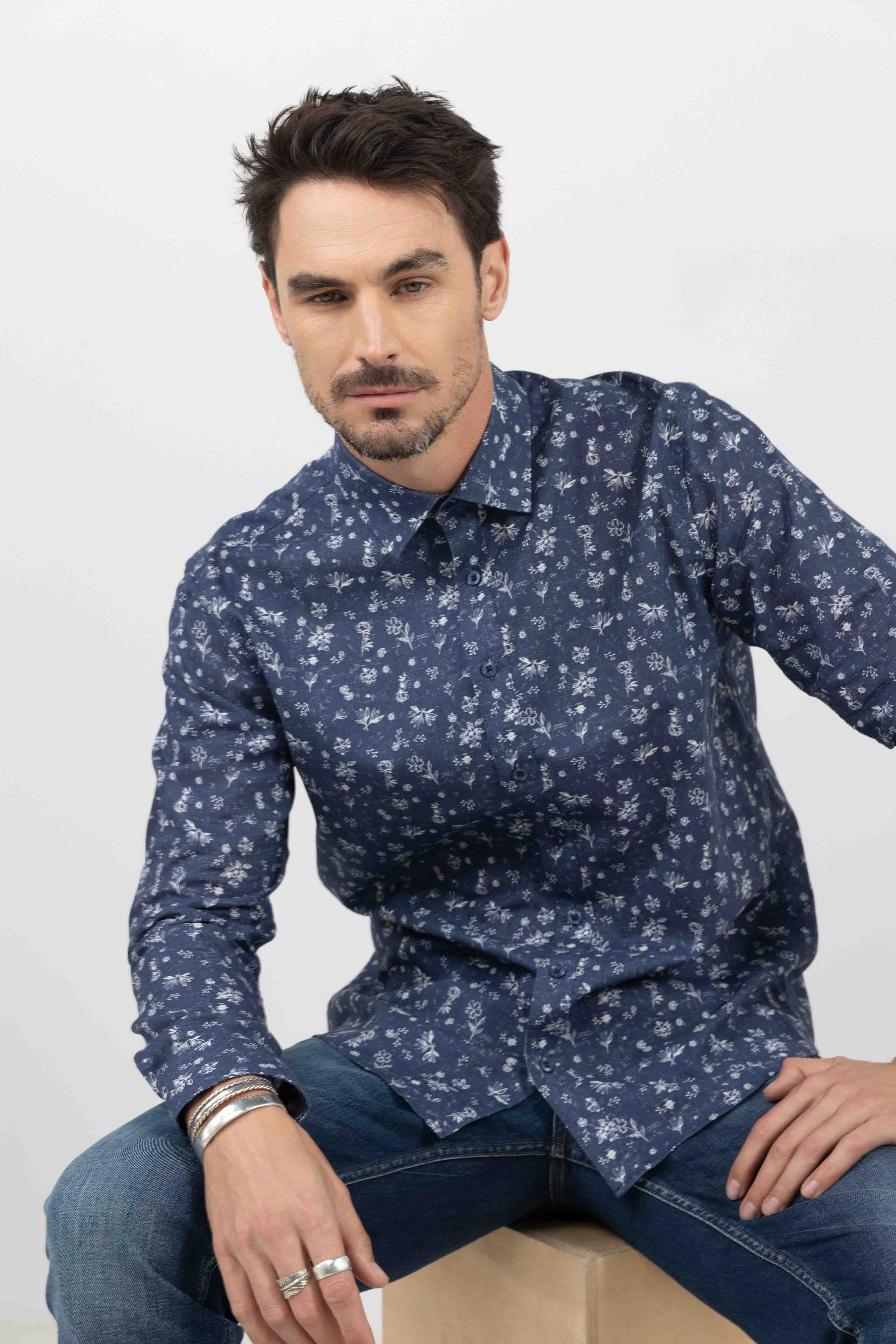 Chemise bleue imprimé fleuri - Image 4