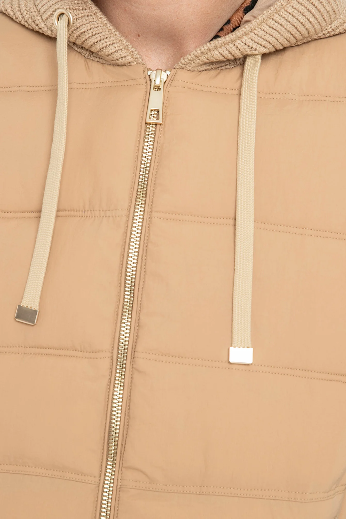 Doudoune sans manches beige - Image 3