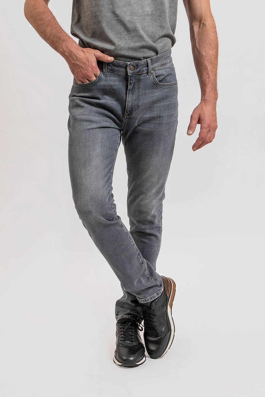 Jean droit gris homme - Image 6