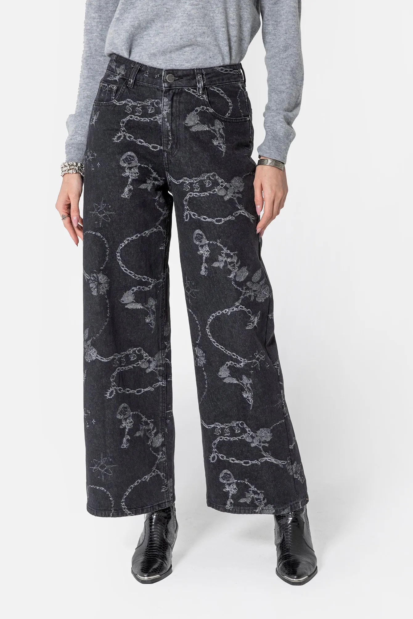 Jean large Ă motifs noir - Image 4