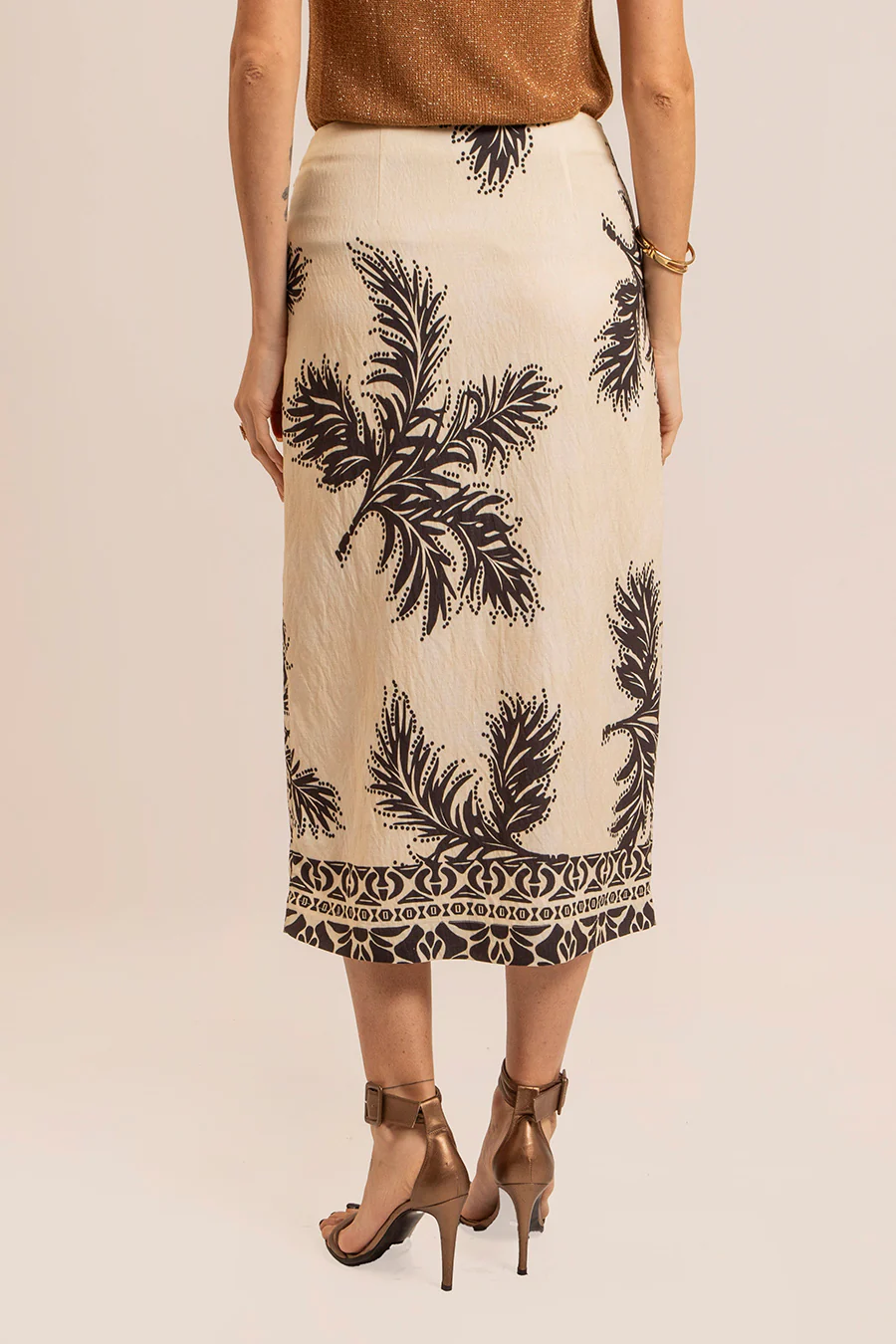 Jupe paréo beige et noire - Image 5