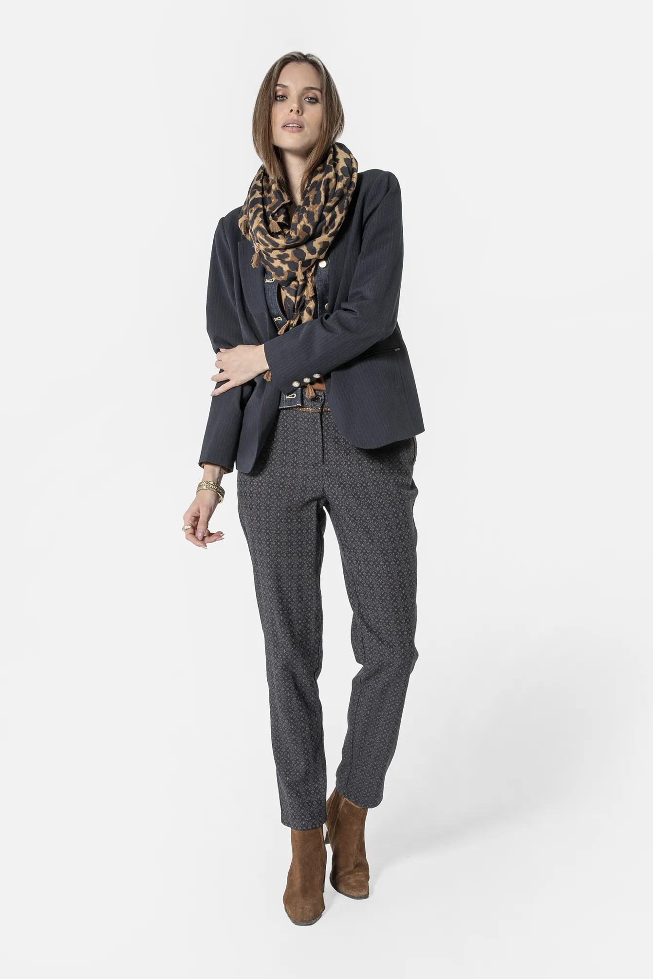 Pantalon cigarette motif jacquard - Image 5