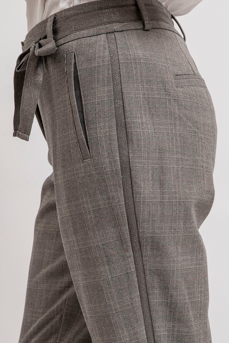 Pantalon coupe cargo à carreaux gris - Image 3