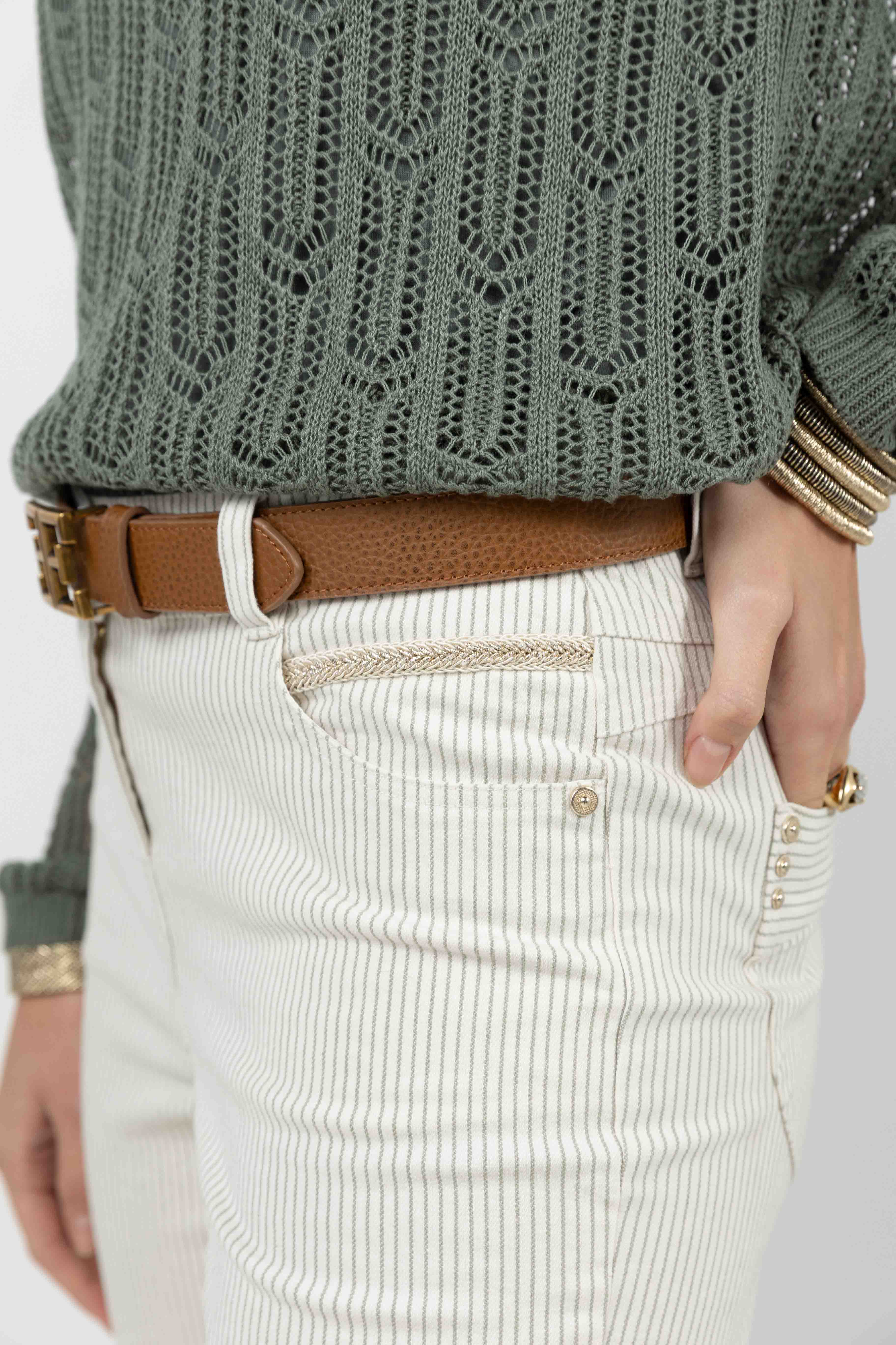 Pantalon écru rayé kaki - Image 2