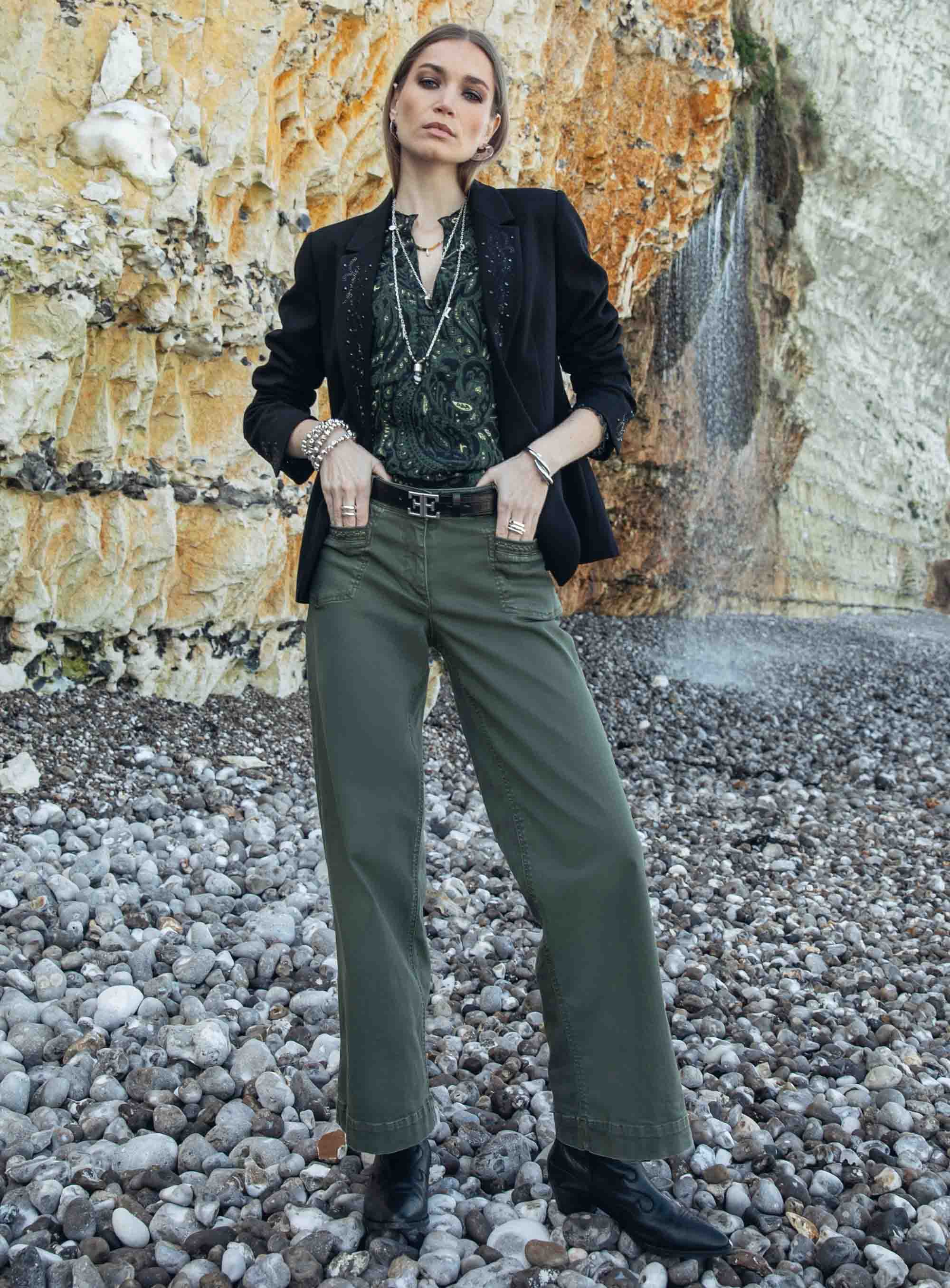 Pantalon large kaki - Image 6