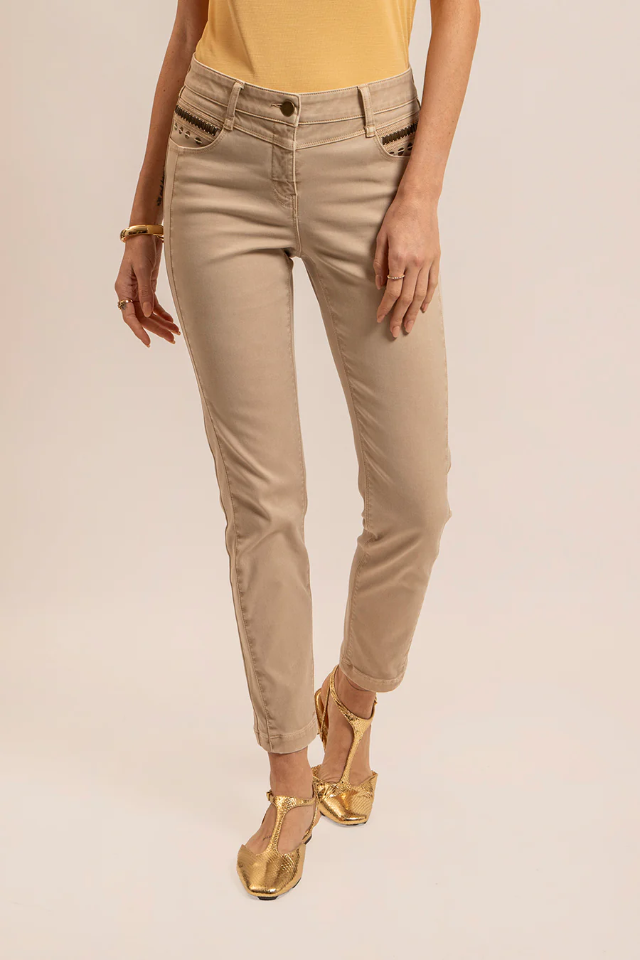 Pantalon slim beige - Image 2