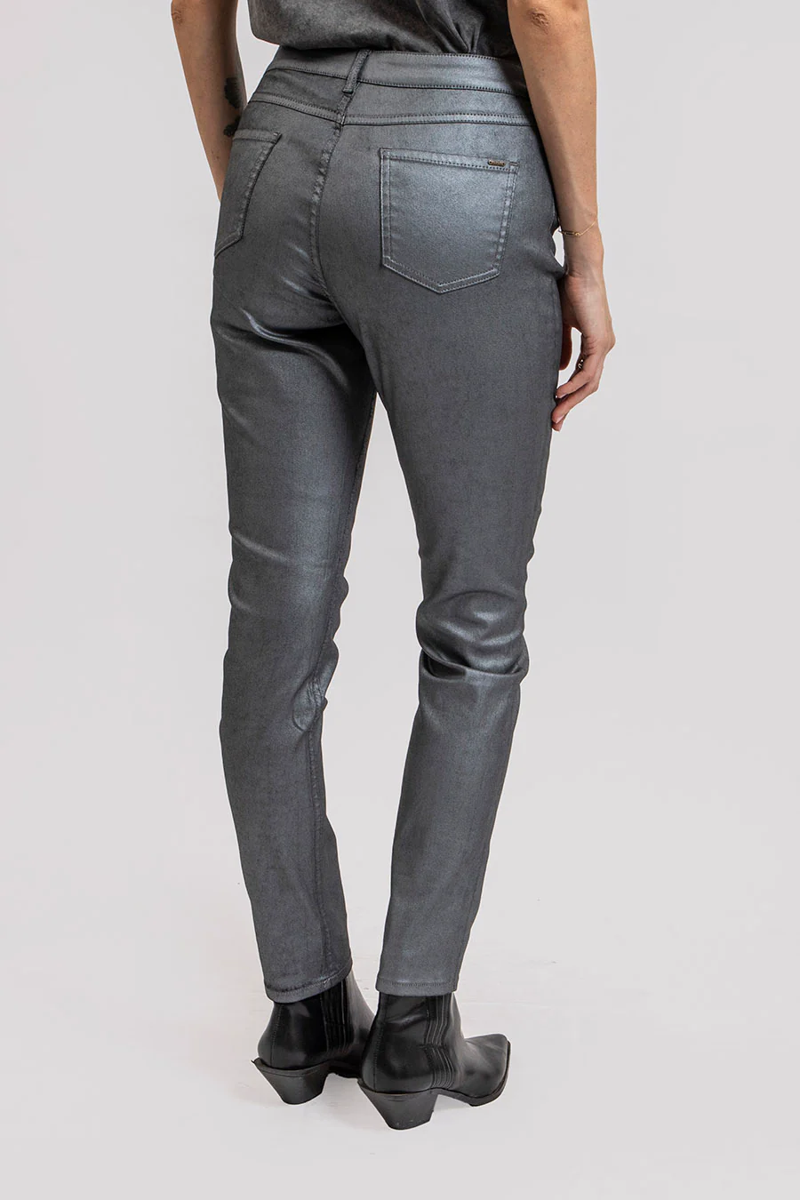 Pantalon slim gris argent - Image 4
