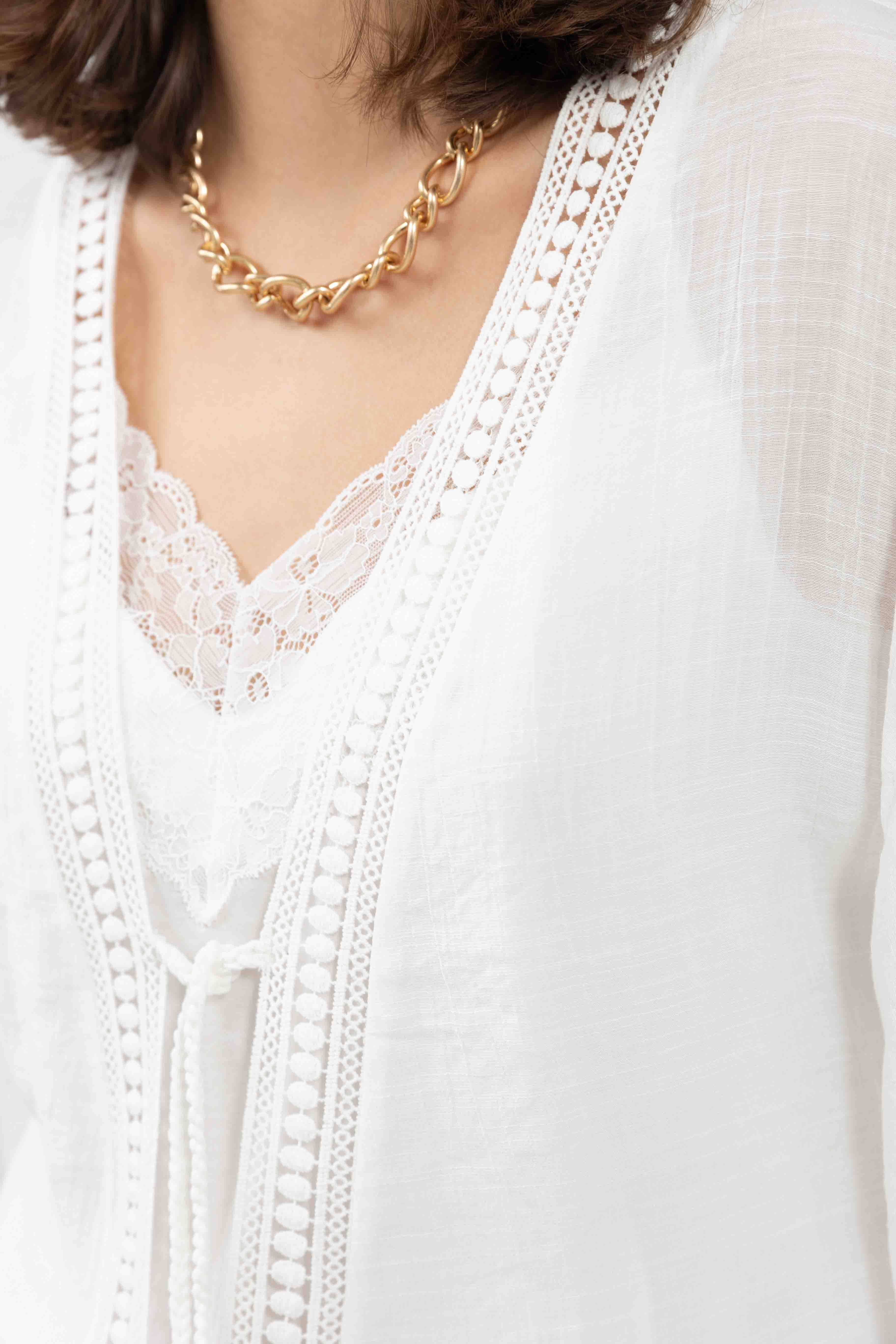 Poncho kimono écru bohème avec dentelle - Image 3