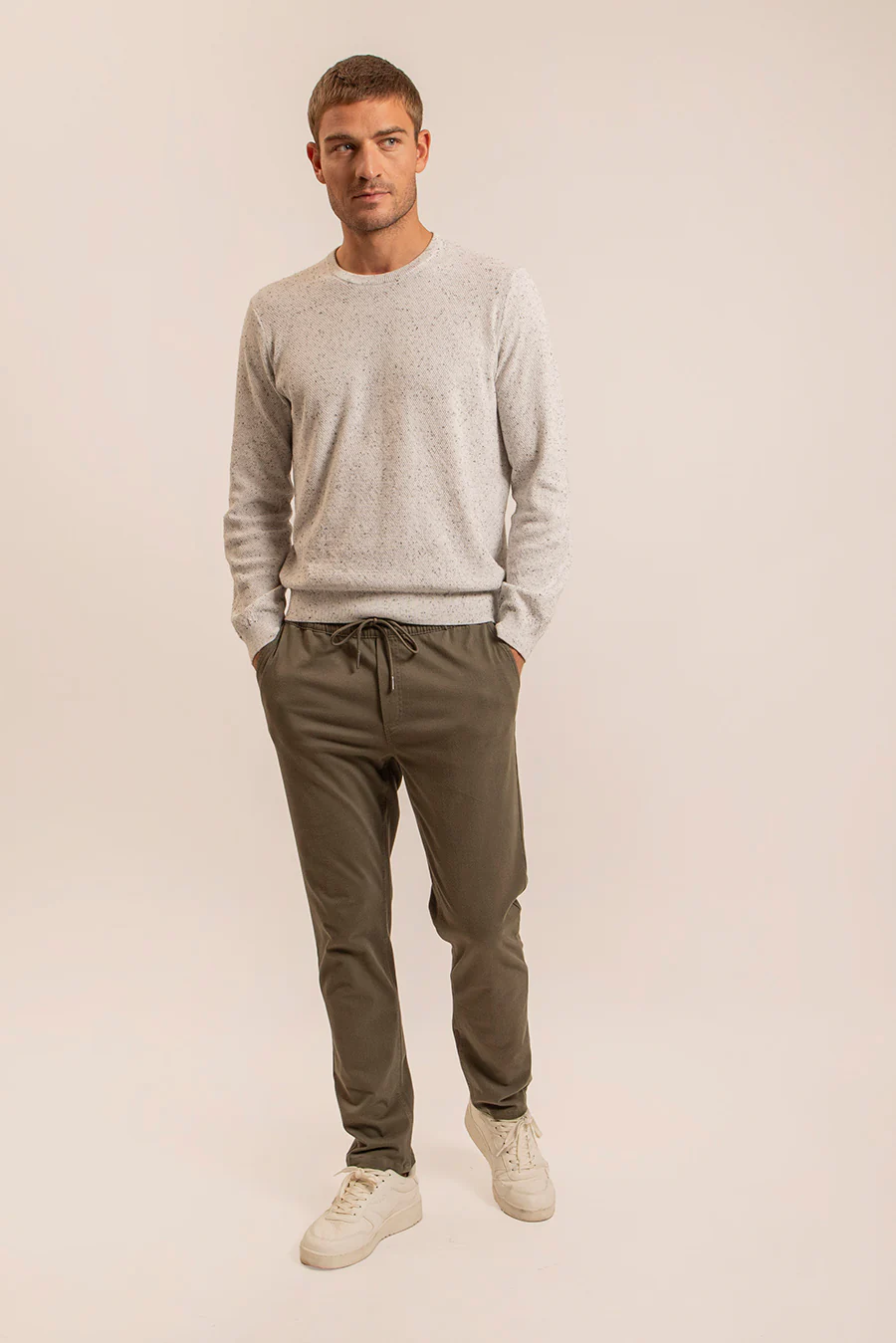 Pull col rond coloris grege - Image 2
