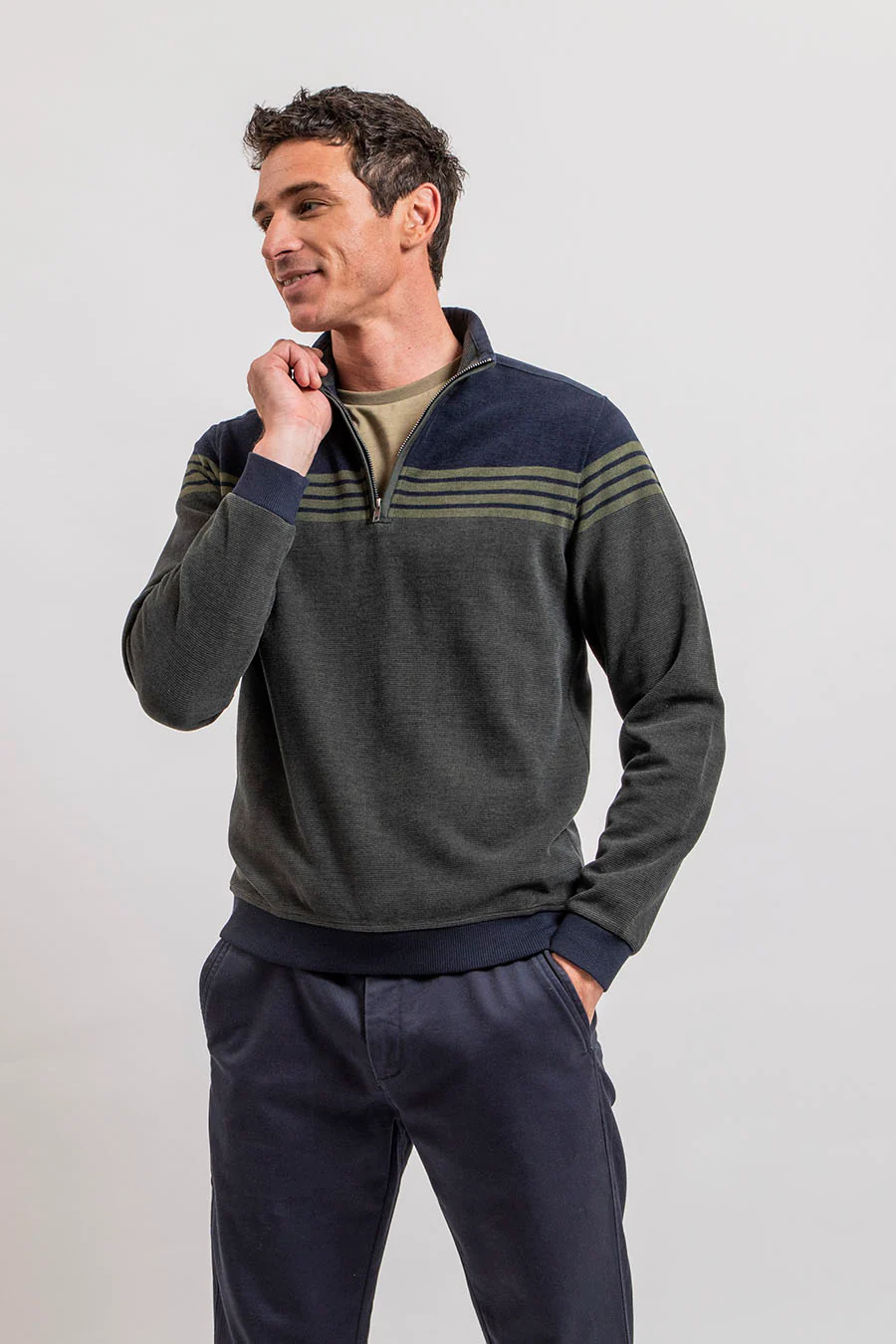 Pull rayé navy et kaki - Image 4