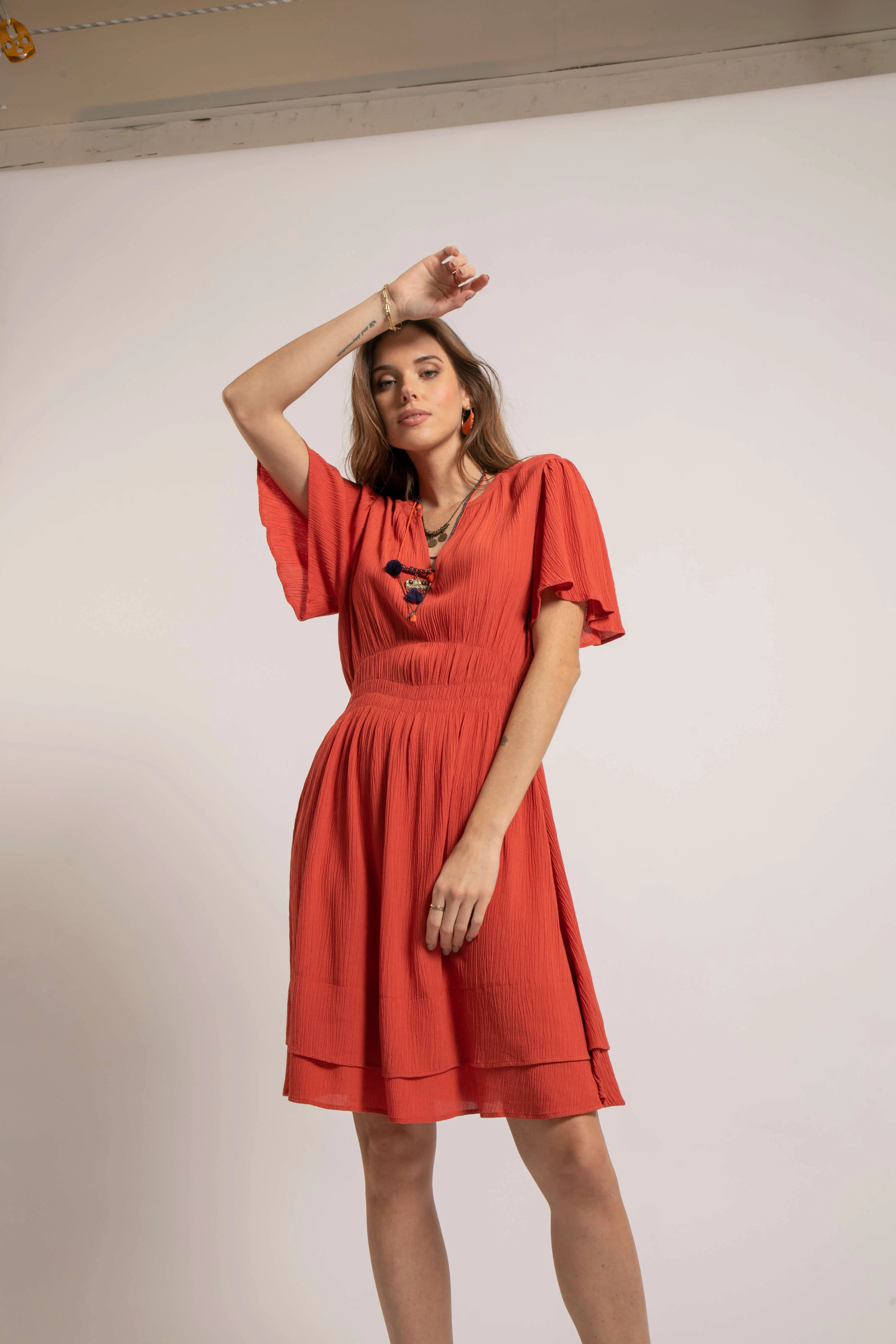 Robe courte cintrée terracotta - Image 4