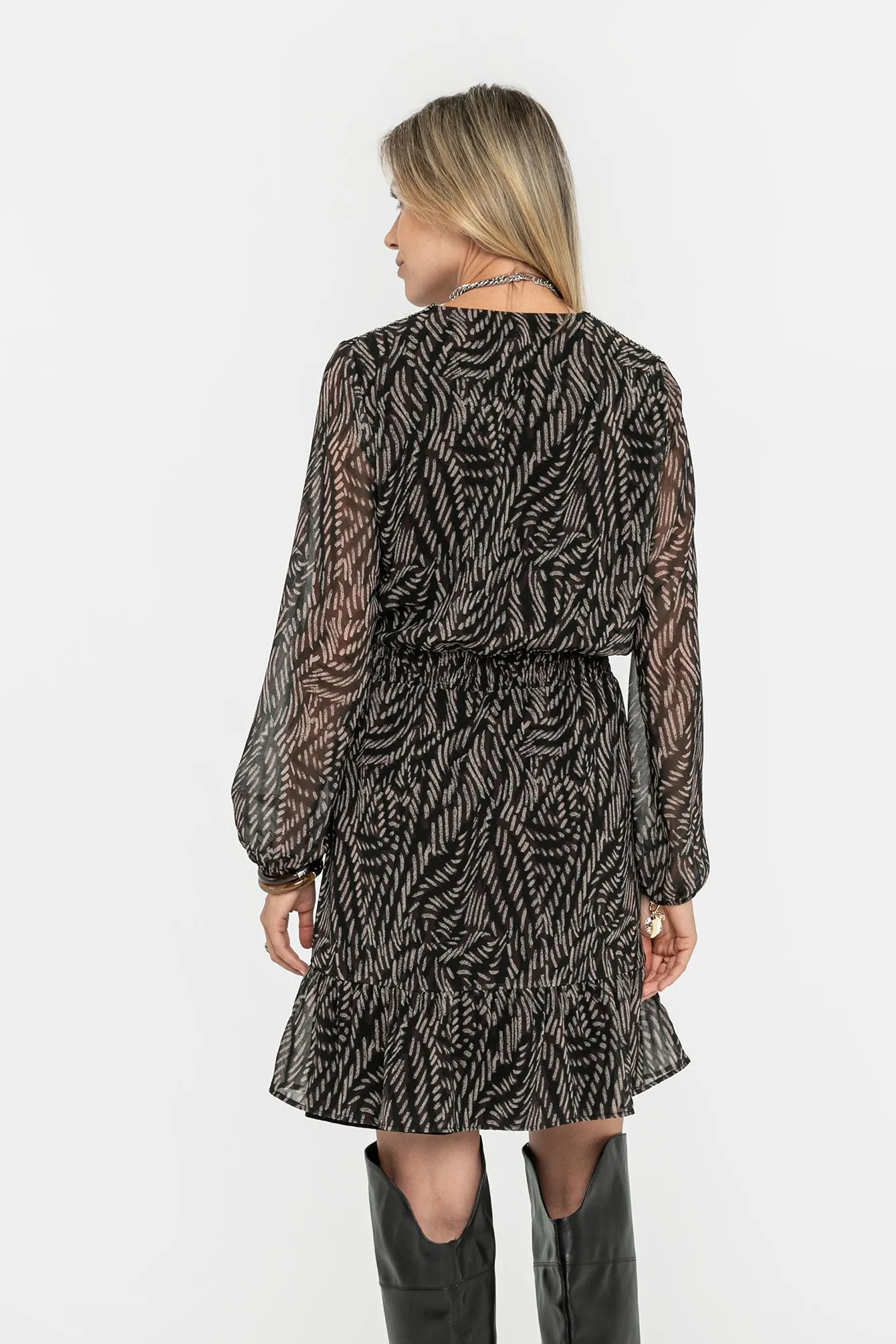 Robe courte imprimé choco et noir - Image 5