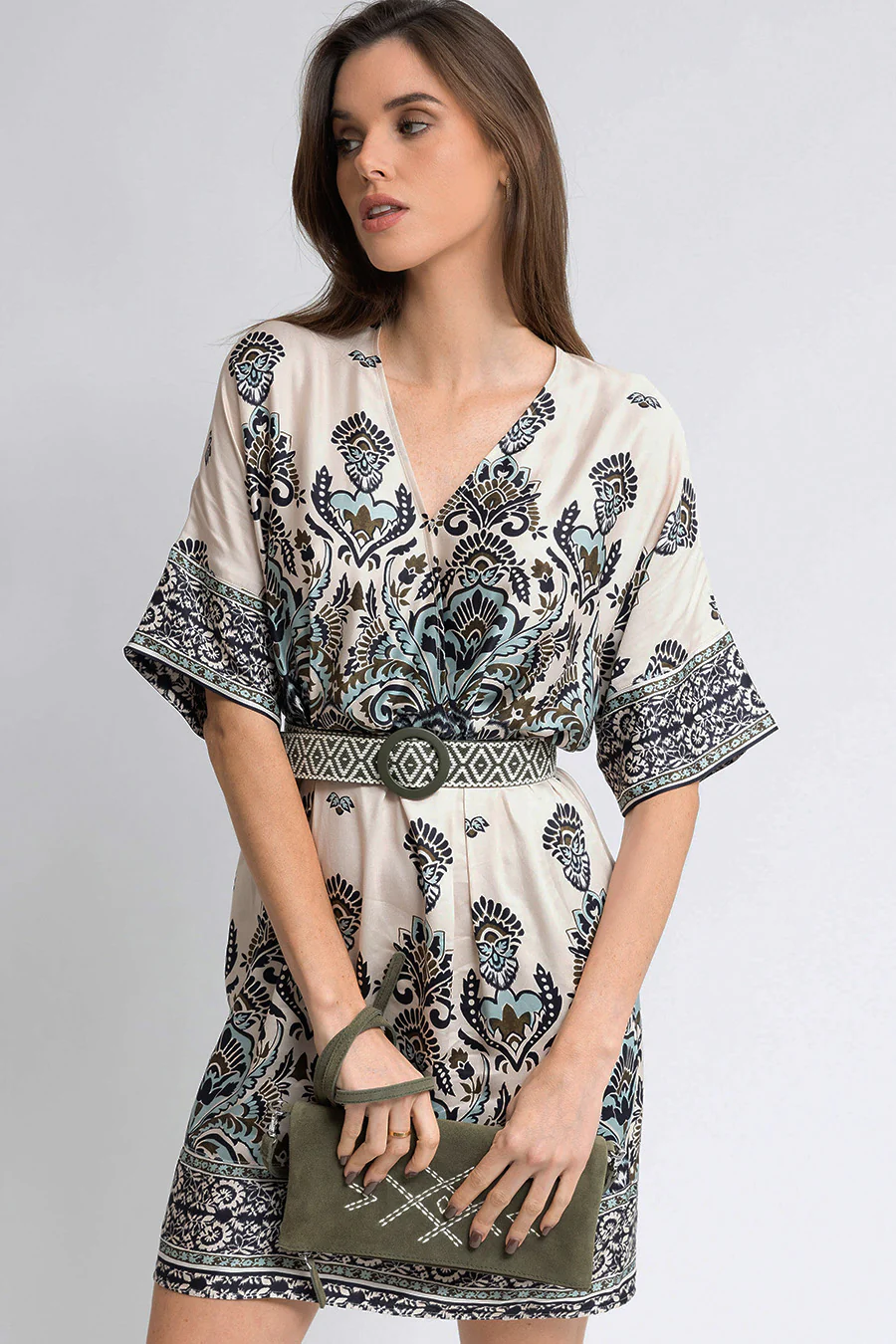 Robe kimono imprimé écru kaki et bleu - Image 3