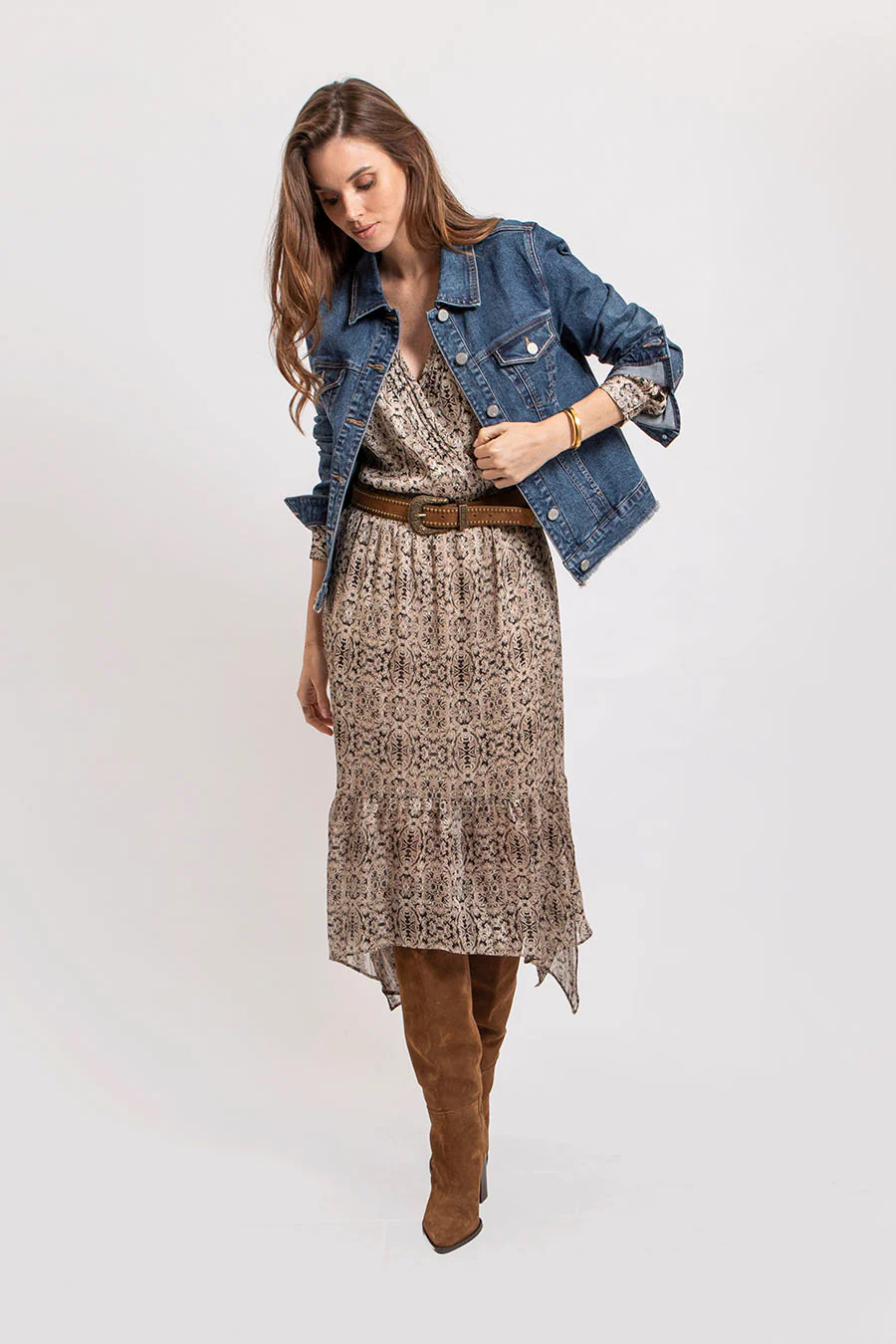 Robe longue imprimé beige et noir - Image 3