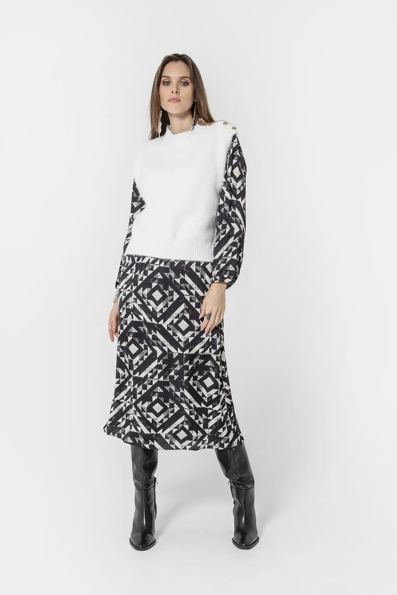 Robe longue imprimé graphique écru et noir - Image 6
