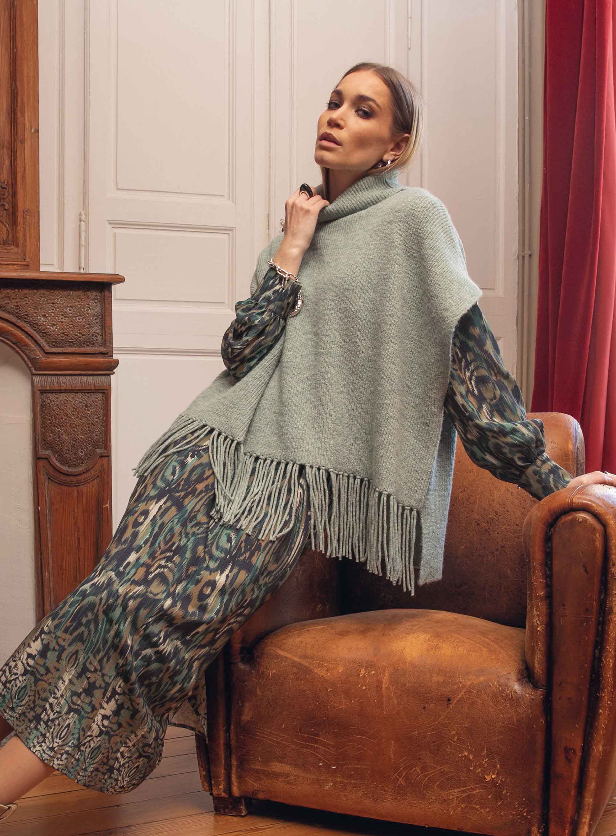 Robe longue imprimé Ikat bleu et kaki - Image 6