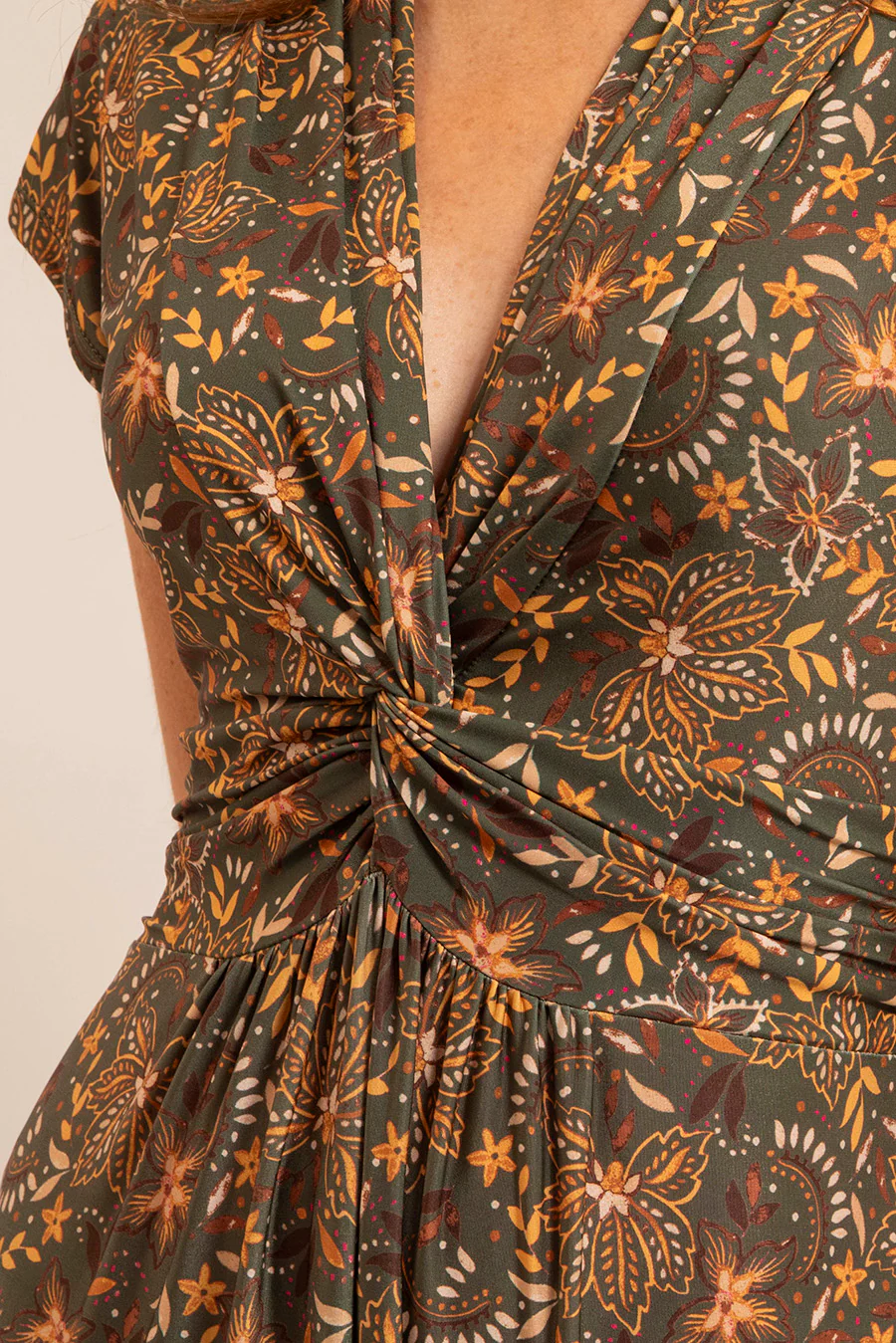 Robe longue infroissable kaki et ocre - Image 2