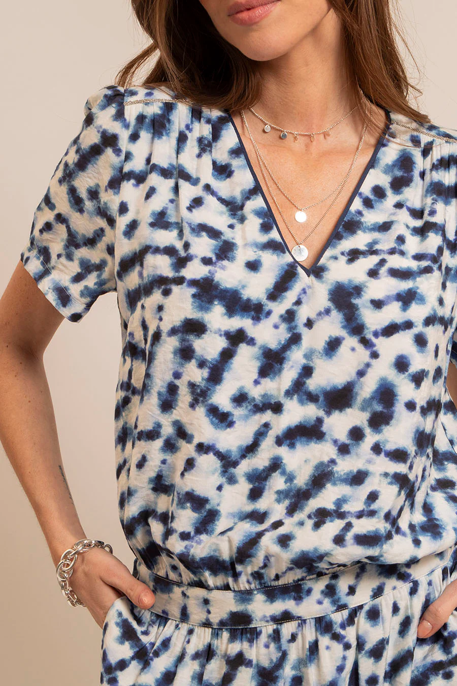Robe tie and dye imprimé bleu - Image 2