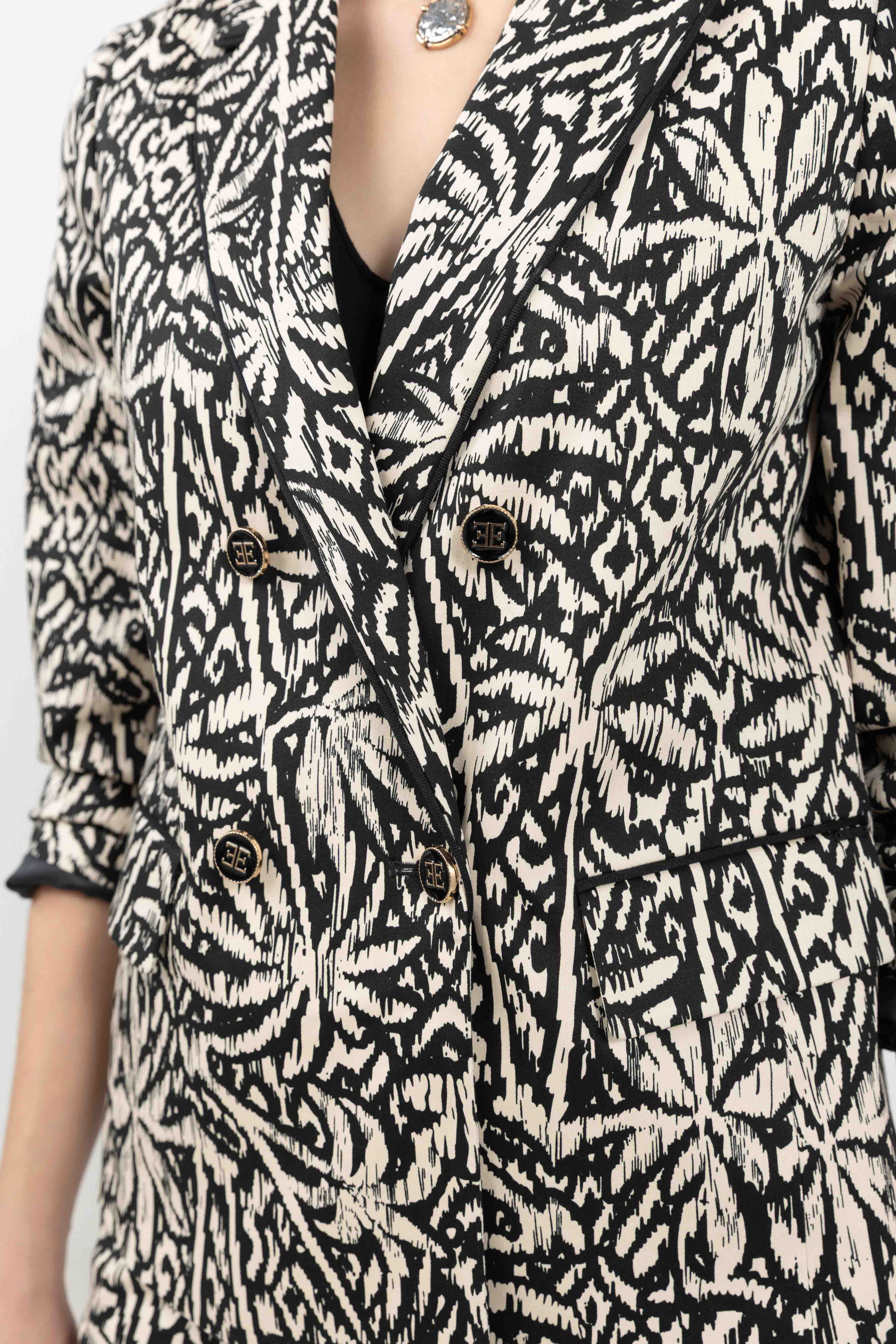 Veste imprimé écru et noir chic - Image 2