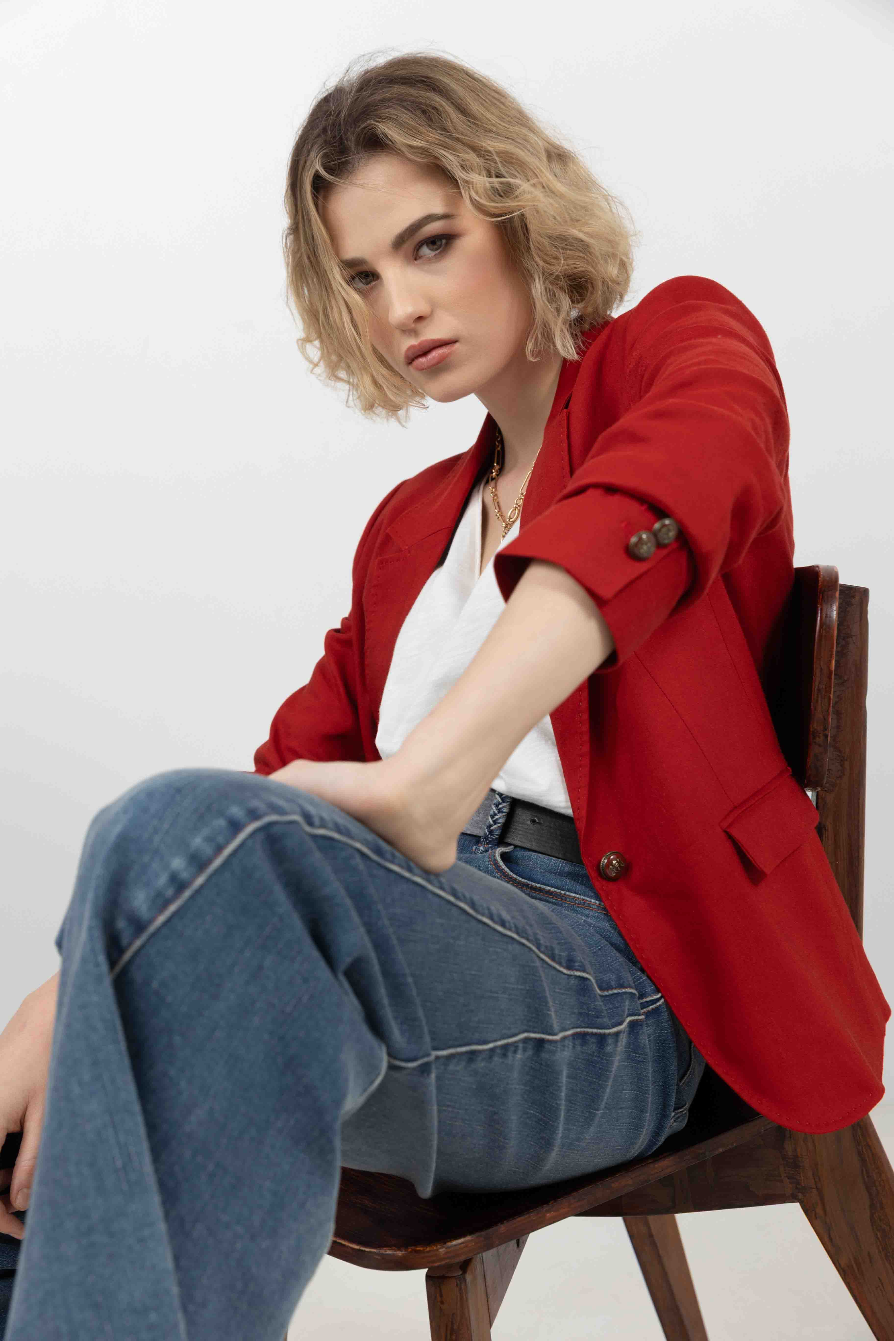 Veste rouge lin chic estivale - Image 4